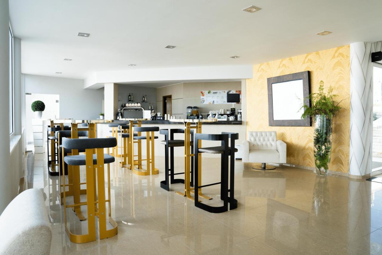 Hotel Cristal Praia Resort & Spa Vieira de Leiria Eksteriør bilde